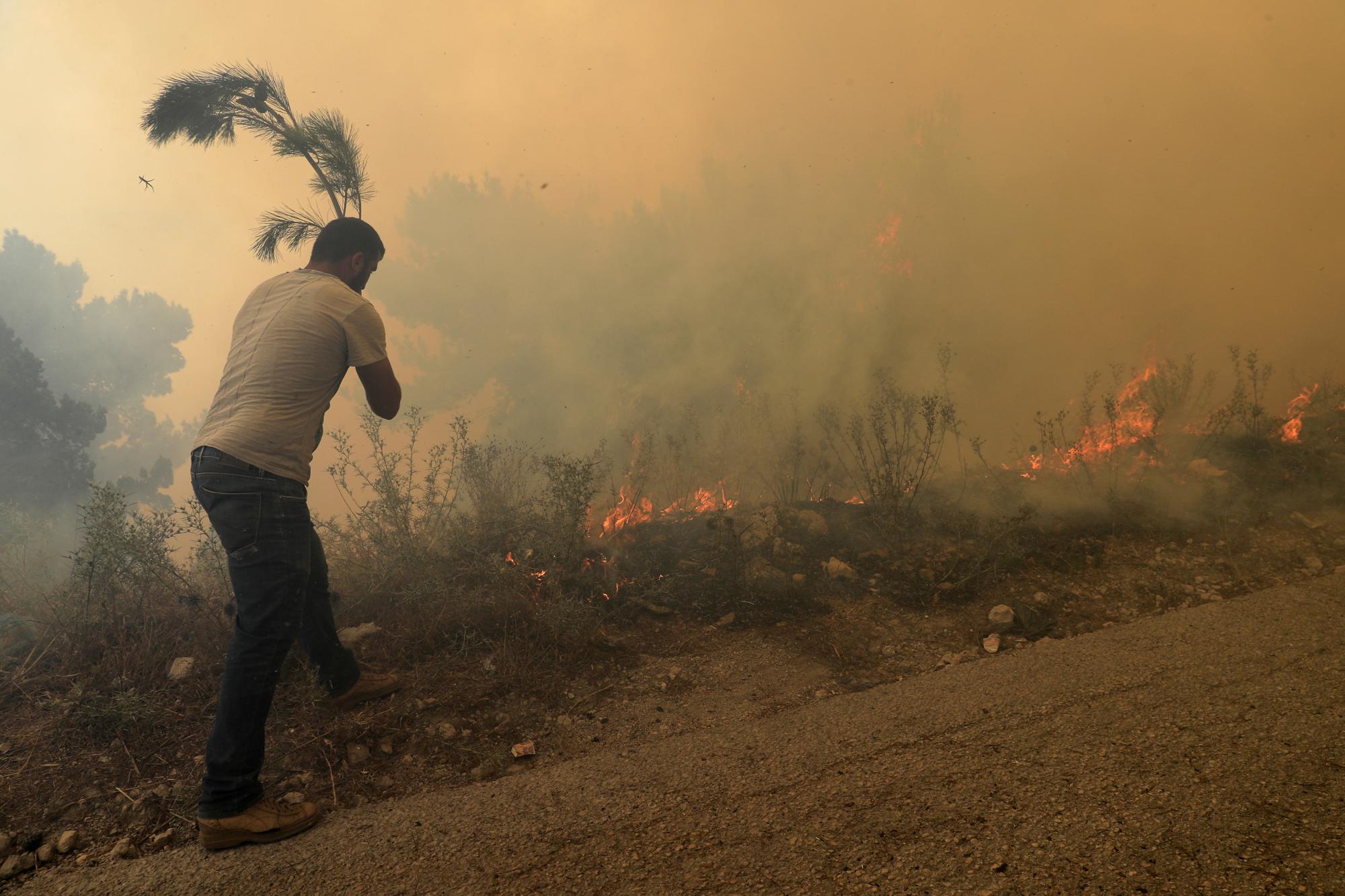 Autoridades Sirias Ejecutan A Personas Por Haber Provocado Incendios