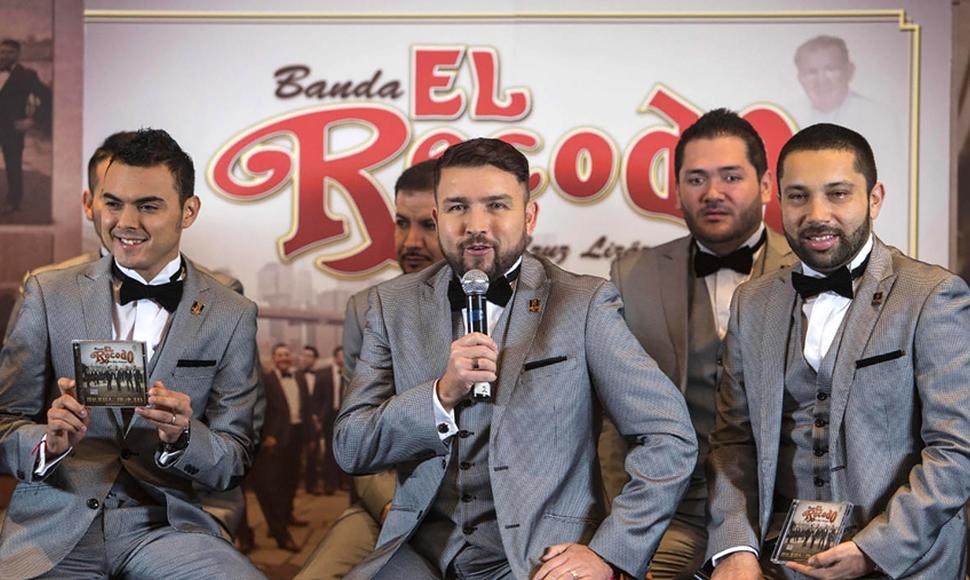 Banda El Recodo planea hacer su bioserie • Once Noticias