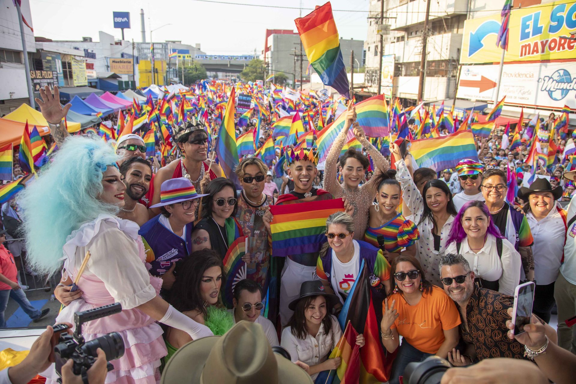 ¿Por qué se conmemora cada 28 de junio el Día del Orgullo LGBTIQ+ ...