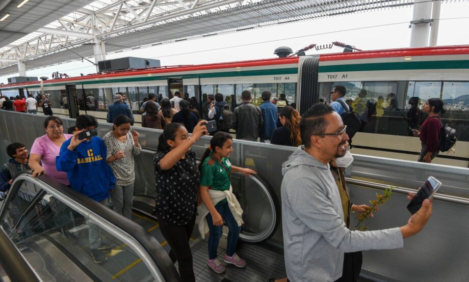 Cuando se concluya la obra, el Tren Interurbano México-Toluca recorrerá 58 kilómetros en 39 minutos de Zinacantepec a Observatorio.